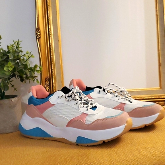 Retro Pink White Blue Chunky Sneakers Size 6 - Picture 2 of 8